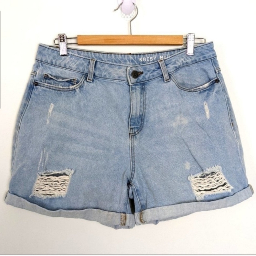 Noisy May Light Wash Distressed High Waisted Jeans Shorts sz Large